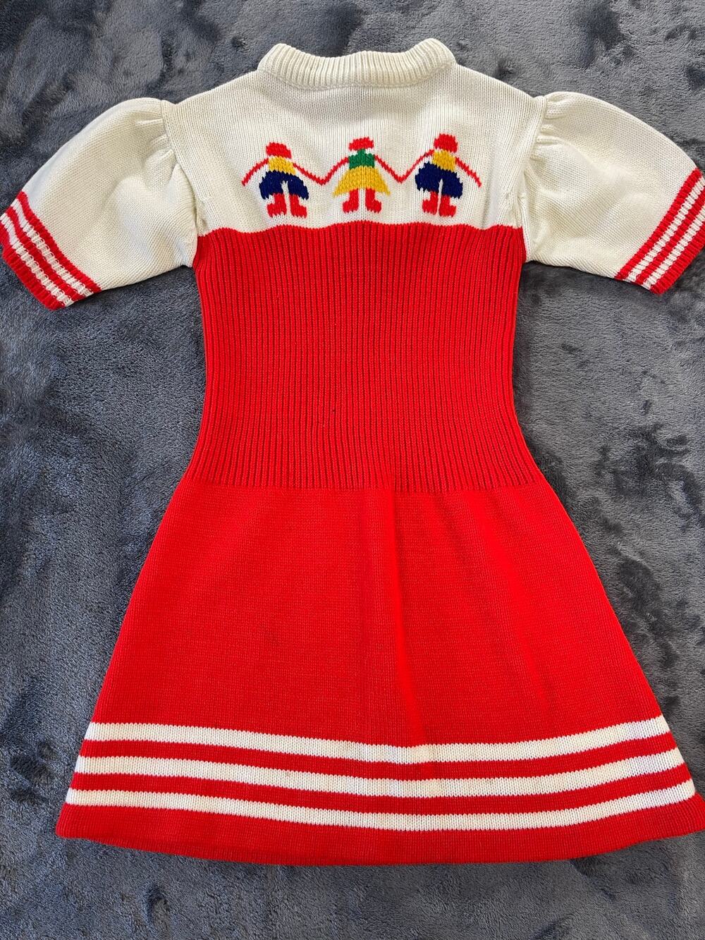 Vintage Alyssa Paper Dolls Holding Hands Sweater Dress Short Sleeve Puff Red M`